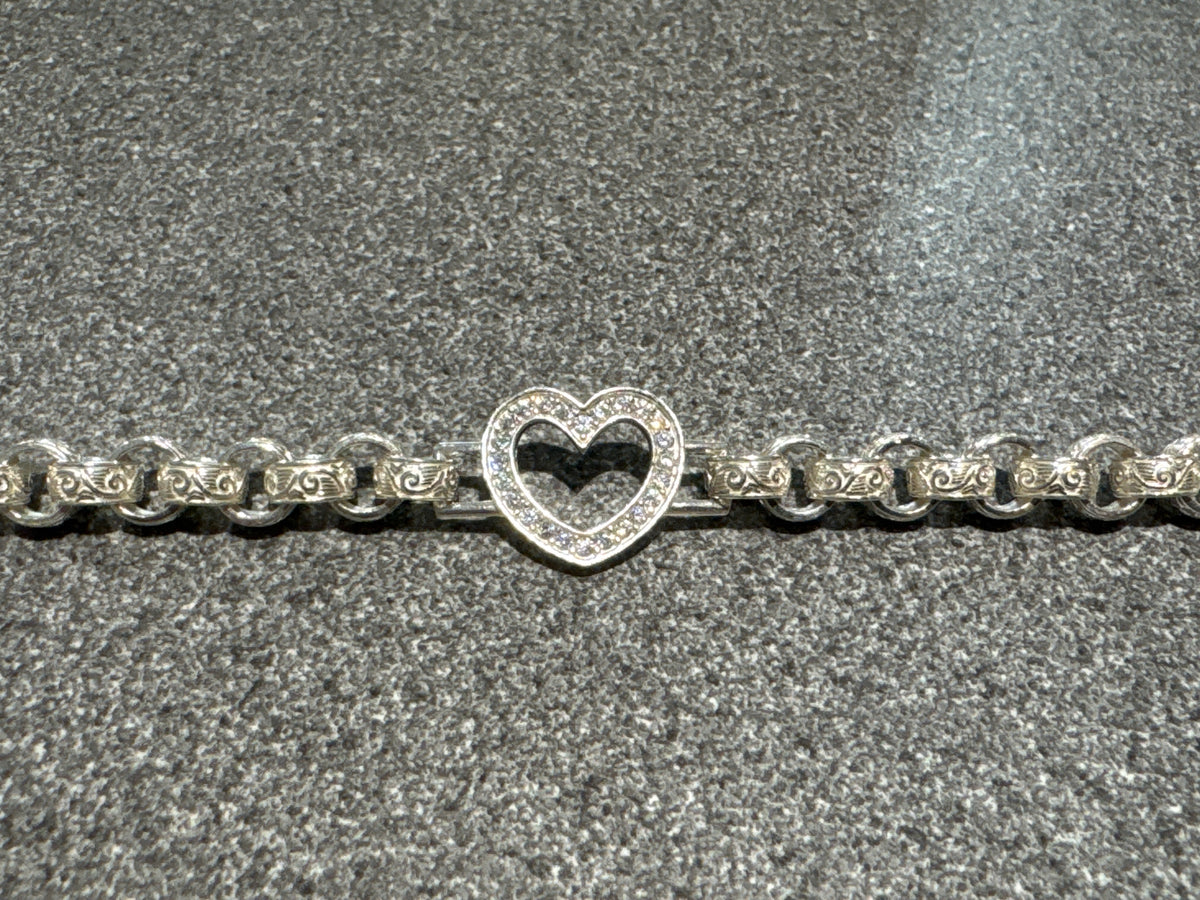 New silver heart bracelet