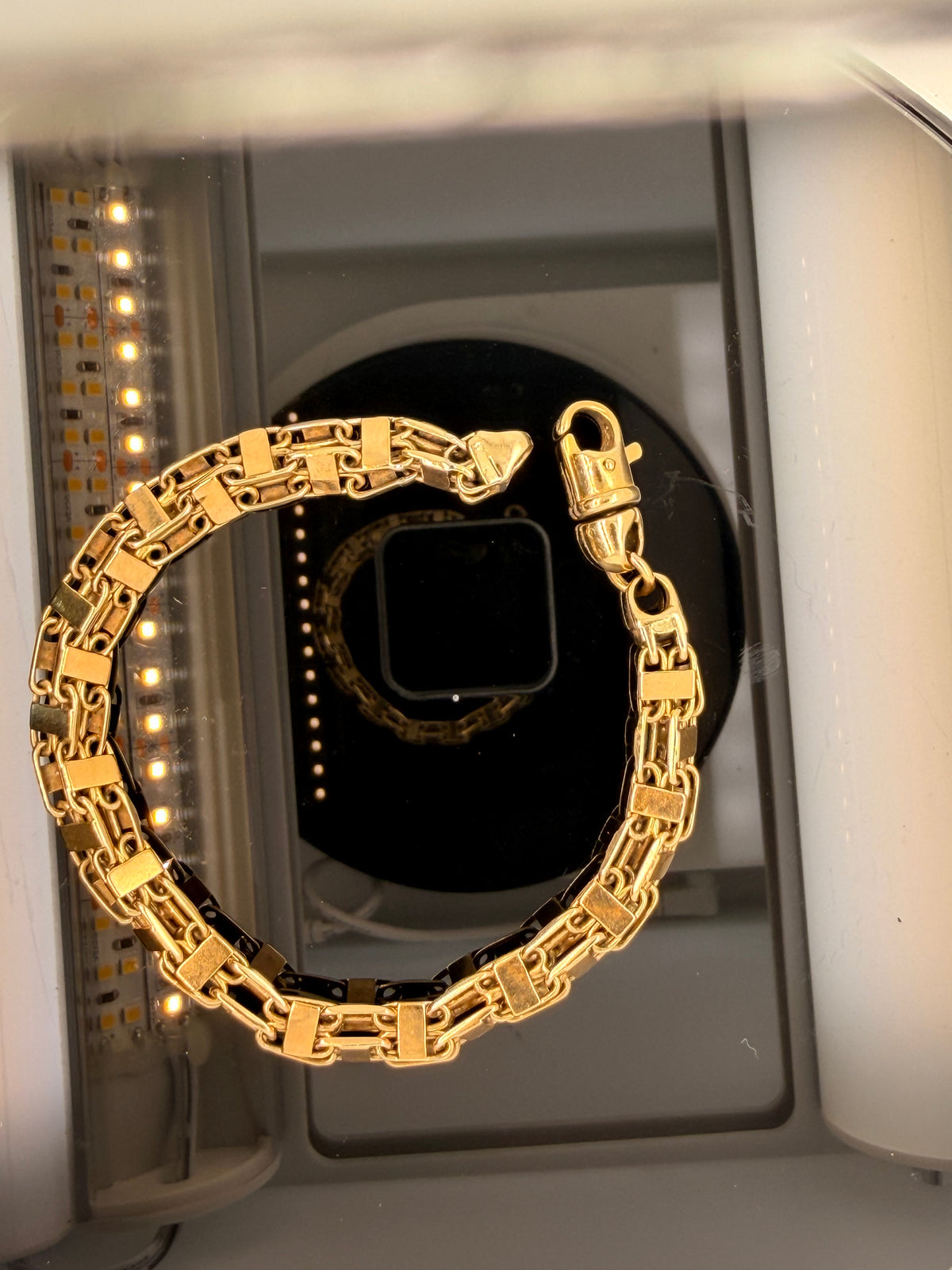 9ct Gold Cage Bracelet