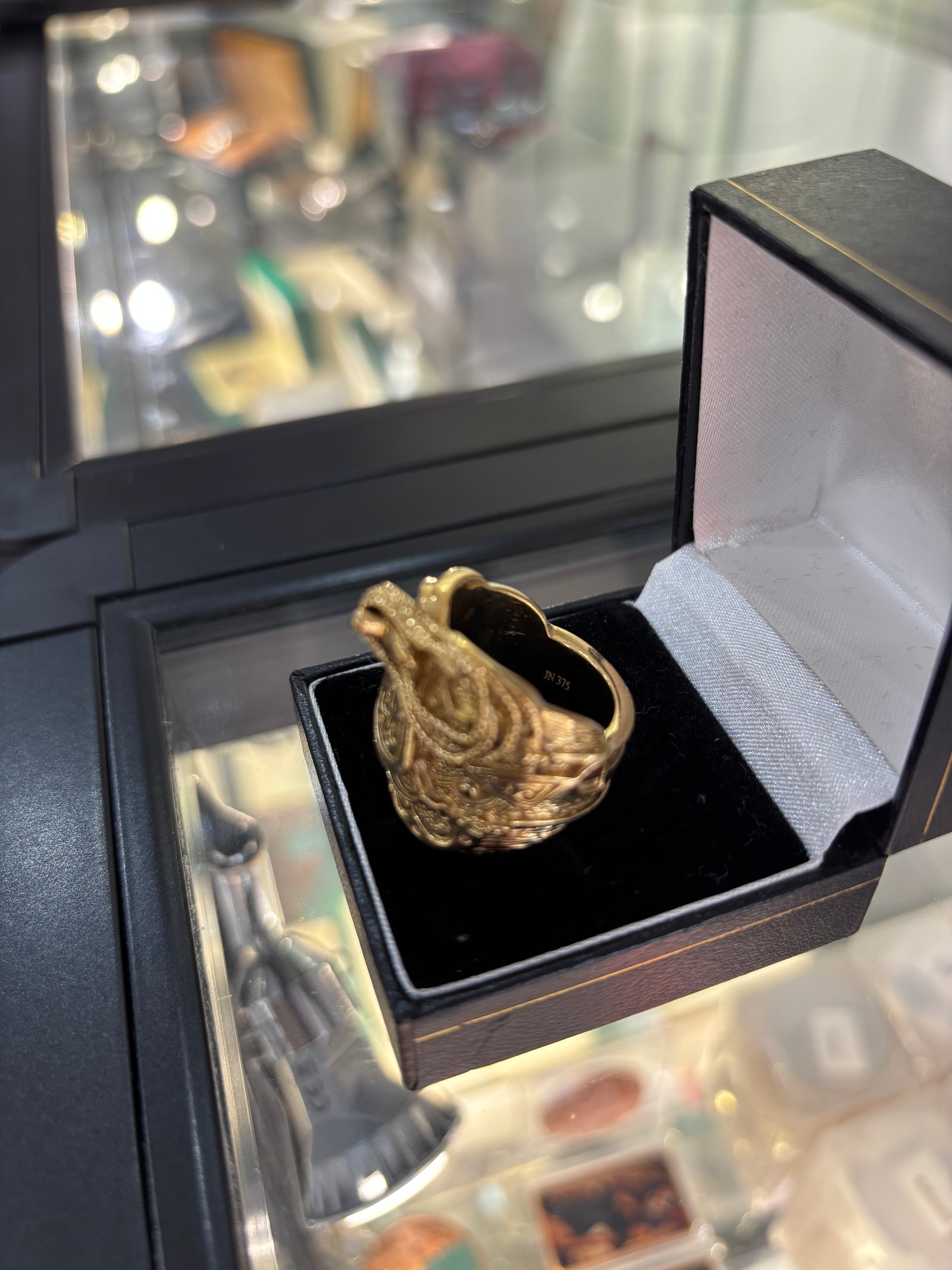 9ct saddle ring