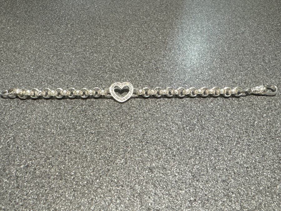 New silver heart bracelet